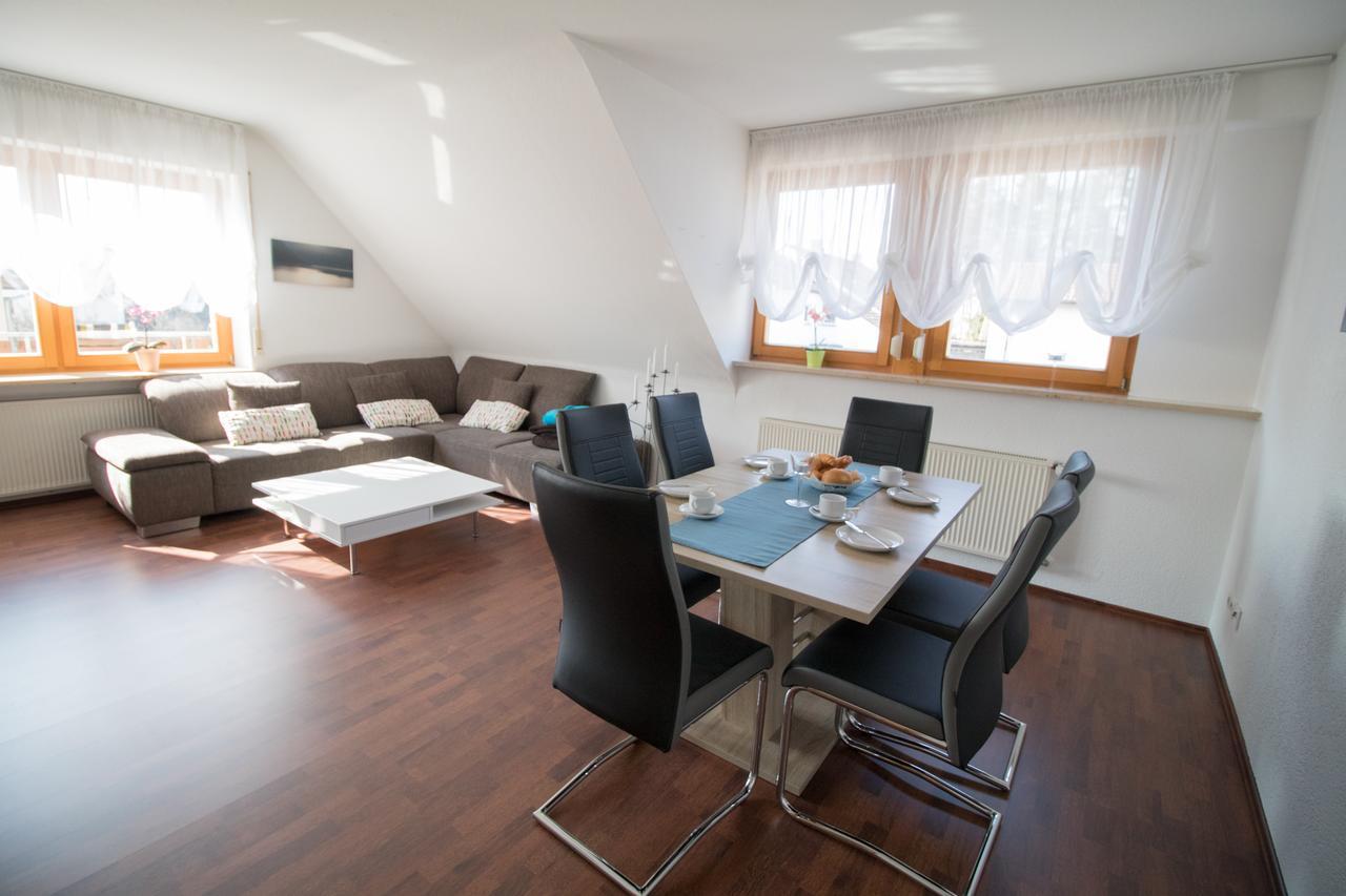 Ferienwohnung Weiher - Nähe Nürnberg / Messe Schwanstetten Exterior foto